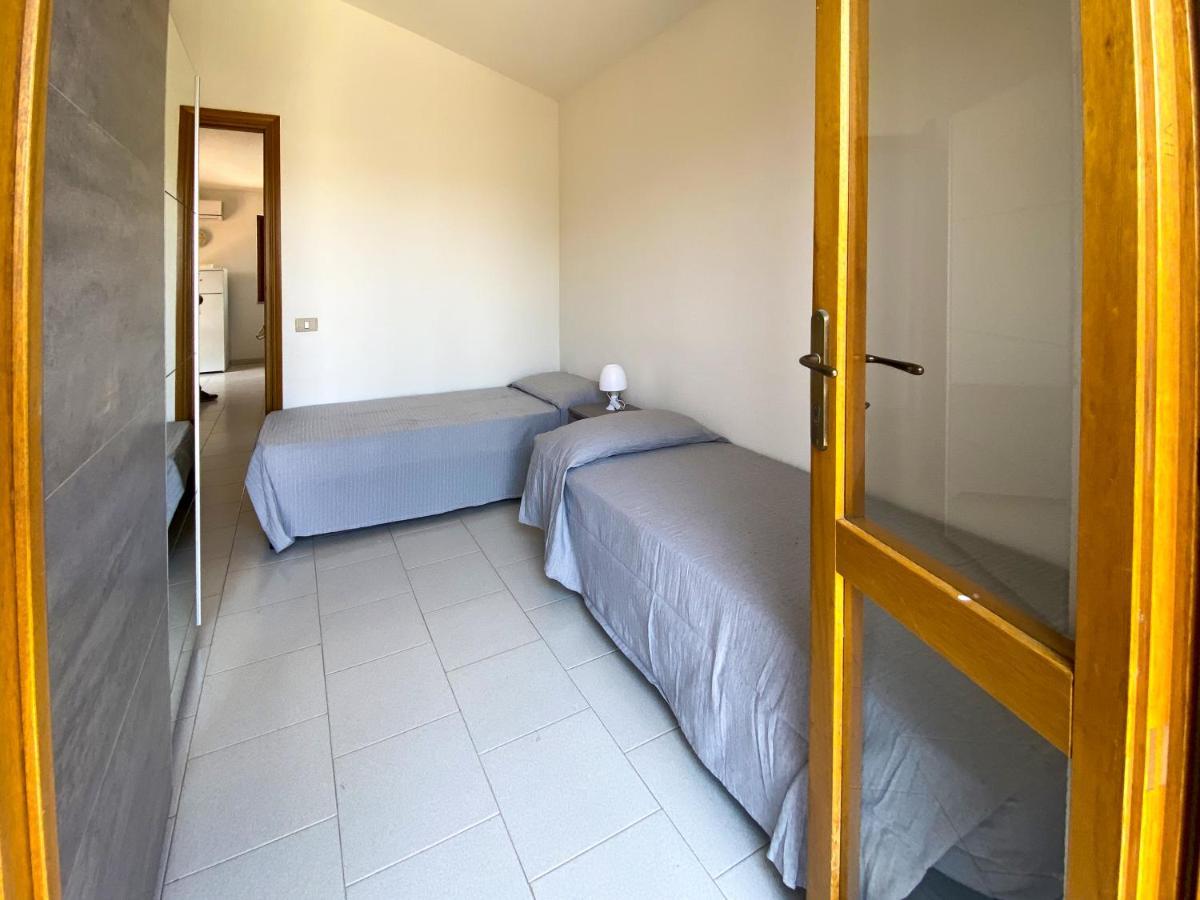 Appartamenti Residenziali Bonsai San Teodoro  Exterior foto